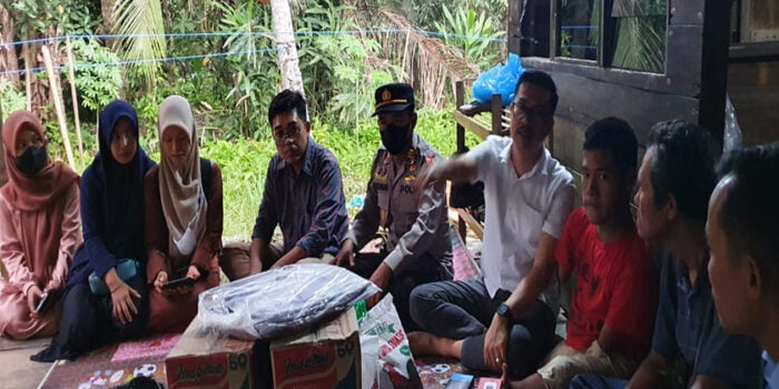 kabareskrim polri beri bantuan
