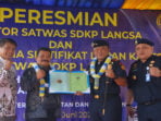 Wali Kota Langsa Serahkan Sertifikat Lahan Kantor Satwas SDKP