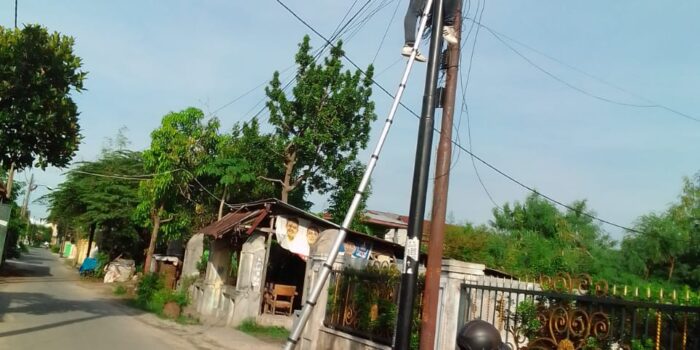 Kabel Telepon Tumpang Tindih, Warga Jermal V Protes