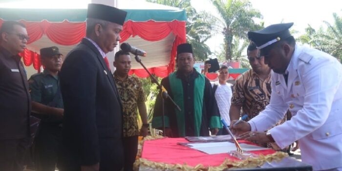 AZP Lantik Cakades Terpilih Pilkades Serentak Palas