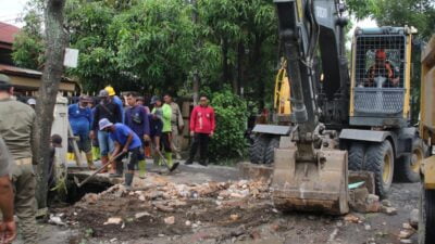 Program Prioritas Bobby Nasution, Kecamatan Medan Johor Rutin Normalisasi Drainase
