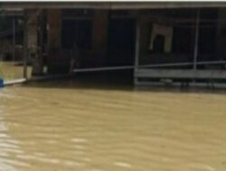 Akses Desa Harapan Baru Sei Lepan Langkat Terputus akibat Banjir