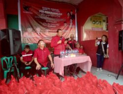 Rapidin Simbolon Salurkan 1500 Paket Sembako Di Kota Medan