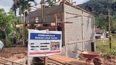 Masyarakat Panton Luas Bangun Rumah Yatim Secara Swadaya