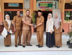 DLH Aceh Selatan Penghijauan di Sekolah Adiwiyata