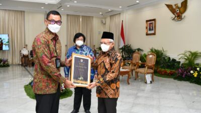 Darmawan Prasodjo Dianugerahi Green Leadership Utama dari Pemerintah RI