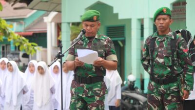 Upacara di MTSN 3 Aceh Selatan, Pasi Pers Kodim 0107/Asel : Siswa Harus Kreatif