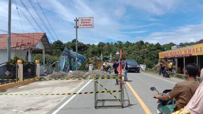 Jembatan Krueng Baru Nyaris Roboh, PPK 2.4 Segera Tangani Secara Darurat