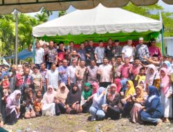 Partai Ummat Gelar Pertemuan dengan Relawan di Jambo Papeun Meukek