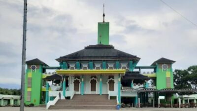 BKM Masjid Agung Nur Ala Nur Gelar Bazar