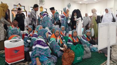 Calon Jemaah Haji Asal Madina Bertolak ke Medan