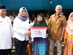 Wabup Kunjungi Korban Kebakaran Desa Tombang Kaluang