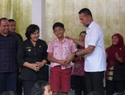 Bupati Karo Dampingi Wagubsu Kunjungi Pojok Taman Baca di Kabanjahe