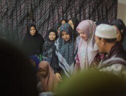 Ribuan Masyarakat Melayat ke Kediaman Hj Zahara