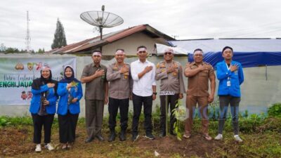 Lestarian Lingkungan Alam Wabup Karo dan Kapolres Tanam Pohon Serentak