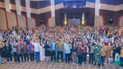 Jemaat GKDI Bersukacita, Bobby Nasution Serahkan Izin Ibadah di Adora Convention