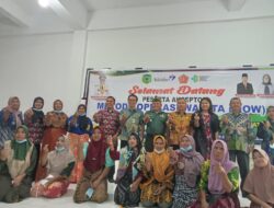Puluhan Ibu – ibu di Palas Ikuti Layanan Program KB MOW Gratis