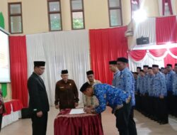 Detik detik Terakhir Jabatan, Tgk Amran Mutasi Kepsek dan Ka. UPTD Puskesmas