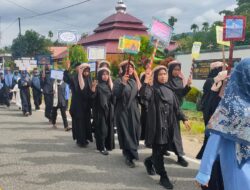 Peringatan Maulid Nabi, Pawai Ta’aruf Siswa SMPN 1 Tangantangan Meriah