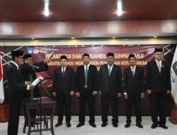 Pj. Walikota Lantik 5 Komisioner KIP Kota Langsa