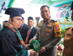 Univa Labuhanbatu Wisuda 296 Mahasiswa Berbagai Jurusan