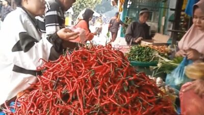 Harga Cabe Merah Melonjak
