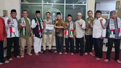 Fosil BKMI Serahkan Donasi 100 Juta untuk Korban Palestina