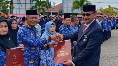 Pejabat Sekda Aceh Selatan Inspektur Upacara HUT KORPRI ke 52