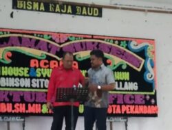 Robinson Sitorus Gelar Syukuran, Sambil Menitipkan Adeknya Torang Sitorus