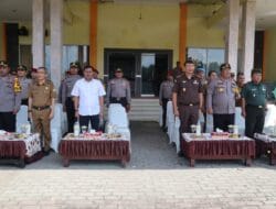 Kapolres Palas Hadiri Apel Pengukuhan Anggota Sat Linmas di Kantor Bupati