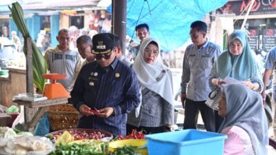 Pj. Walikota Letnan Pantau Harga Kebutuhan Pokok di Pasar