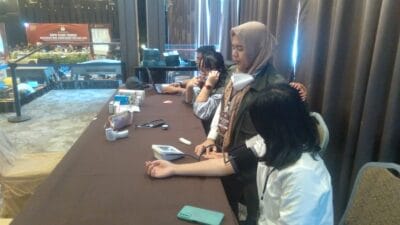 Tim Kesehatan Siaga di Acara Rekapitulasi KPU Provinsi Sumut