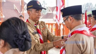 Ketua Kwarcab Gerakan Pramuka Karo Lantik Gudep SD Swasta Sint Yoseph Kabanjahe