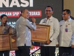 Pj Bupati Aceh Selatan Terima Penghargaan BPKP-RI