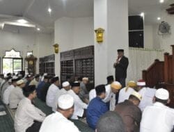 Bupati Madina Shalat Idul Fitri 1445 H di Masjid Agung Nur Ala Nur