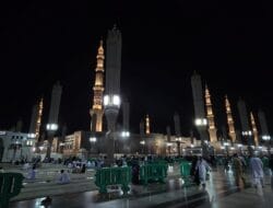 PPIH Ingatkan Jemaah Patuhi Larangan Berfoto dengan Simbol dan Bendera di Masjid Nabawi
