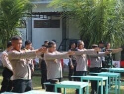 Tingkatkan Kemampuan Anggota, Polres Aceh Selatan Gelar Latihan Menembak