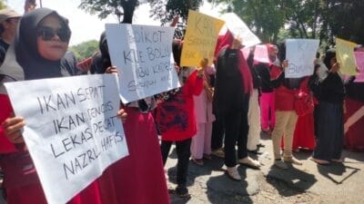 Kades Diduga Terlibat Asusila, Warga Demo Lagi di Kantor Bupati Langkat