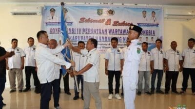 Menunggu Kepastian Hukum Peneror Wartawan di Madina