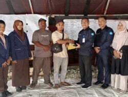 SMP Negeri 2 Tapaktuan Peduli Korban Kebakaran Kota Fajar