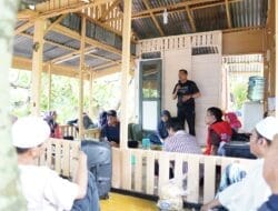 Nongkrong di ‘Saung Kebahagiaan’, Hasan Basri Sagala Serap Aspirasi Warga Delitua