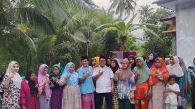 Ibu – ibu Pengajian Wirid Yasin Idolakan AZP – Ifdal 