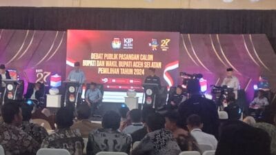 Debat Kandidat Calon Bupati – Wakil Bupati Aceh Selatan 2024 Berlangsung Alot