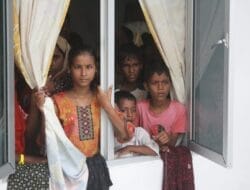 Ratusan Pengungsi Rohingya Mendarat di Pantai Labu