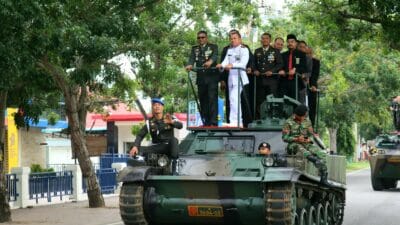 Semarak Perayaan HUT 79 TNI, Korem Lilawangsa Konvoi Keliling Kota