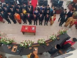 40 Anggota DPRD Karo Ucapkan Sumpah, Fery Edlisonta dan Davit Kristian Pimpinan Sementara