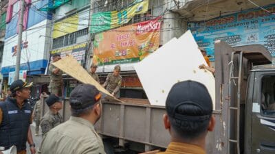 Sejumlah Ruko di Kecamatan Medan Petisah Ditertibkan