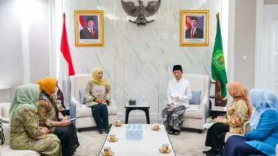 Khofifah Sampaikan Rencana Kongres ke-18 Muslimat NU ke Menag
