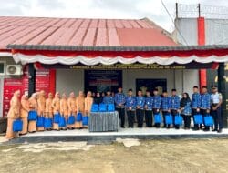 Usai Peringatan Hari Ibu, Lapas Narkotika Langsa Salurkan Bansos