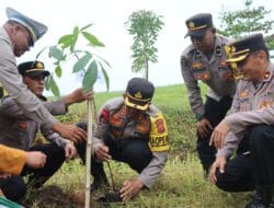 Kapolres Aceh Selatan Hadiri Gerakan Aksi Tanam Hijaukan Nanggroe Aceh 2024